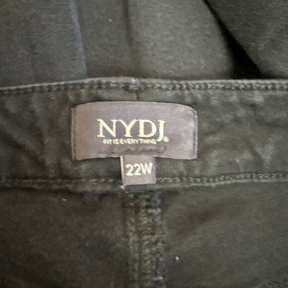 NYDJ Sheri Slim Lift x Tuck Technology 22W Black Jeans Two Snap & Fly - Picture 3 of 9